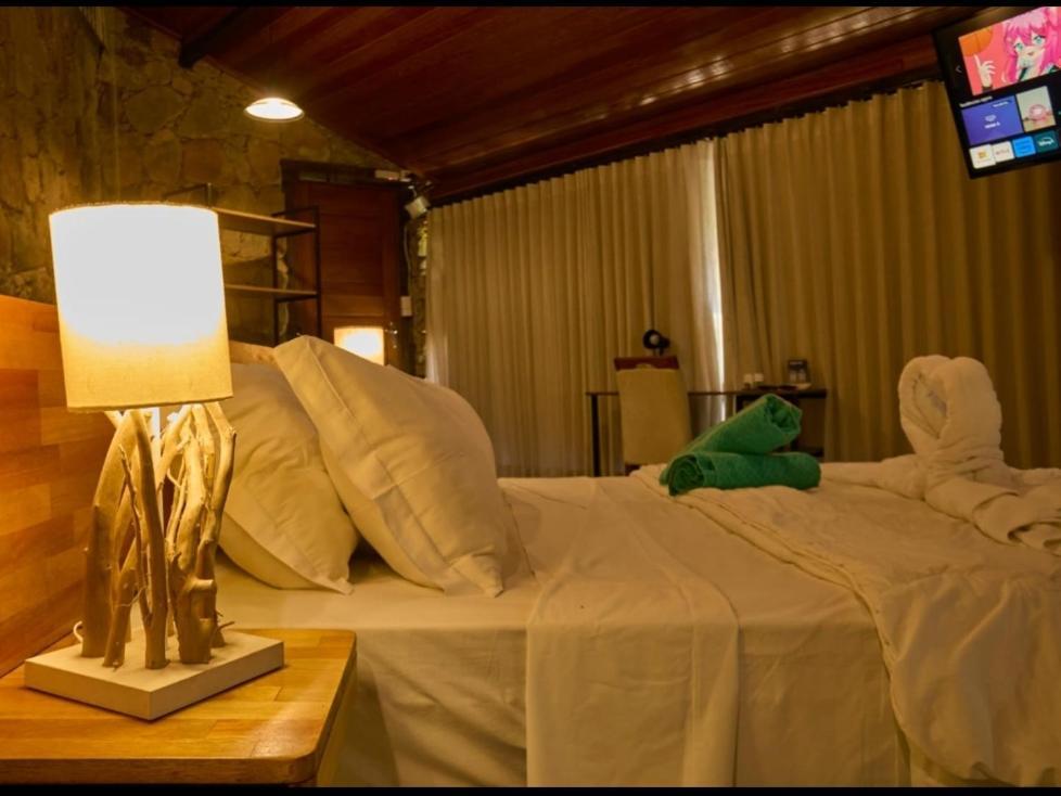 Pousada Verde Folhas Casa Branca Ruang foto
